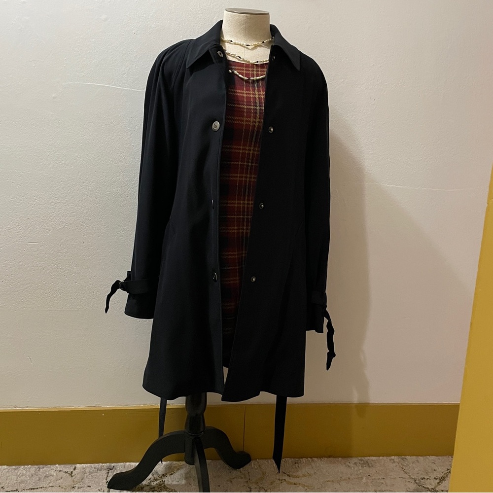 Vintage Liz Claiborne Classic Raincoat - Size 4 - Picture 7 of 14